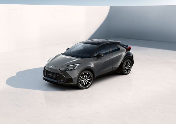 Toyota_C-HR_2026_02