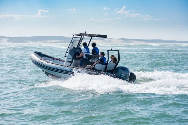 YAMAHA AUSSENBORDER FÜR ZODIAC NAUTIC