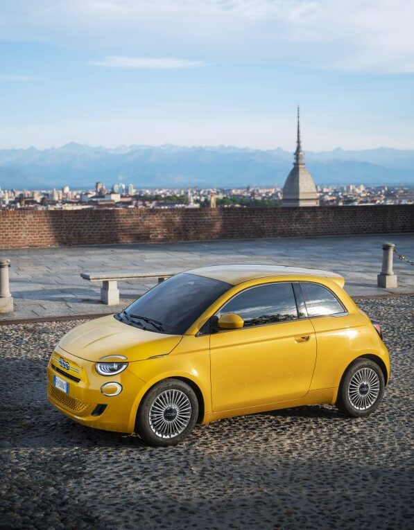 Fiat500HybridTorino1