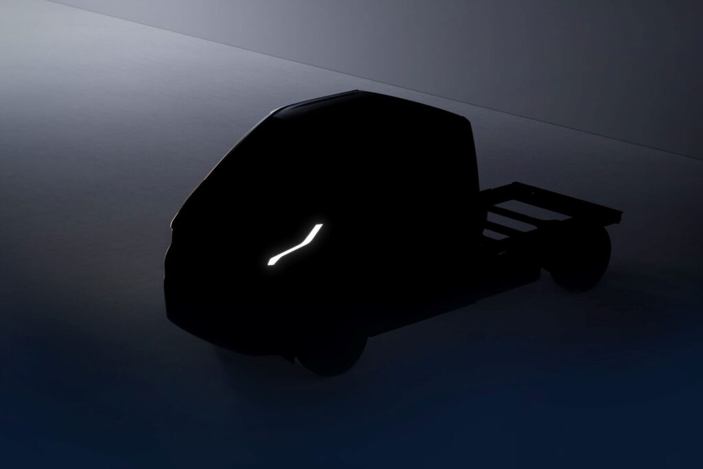 Weltpremiere_des_Kia_PV5_Chassis-Cab_auf_der_Solutrans_2025_LoRes