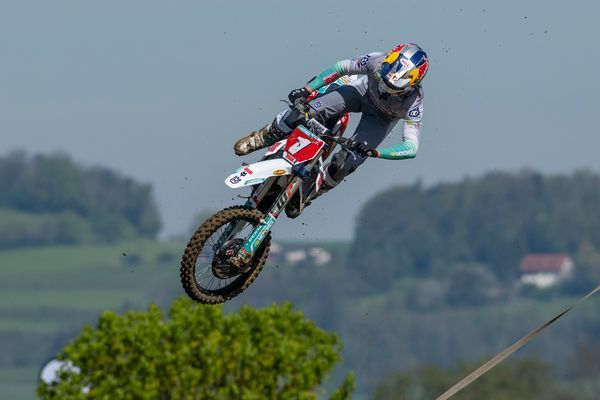 12_184417_DeWolf_Switzerland_2025_Fullspectrum_BS_DSC_5221 (1)