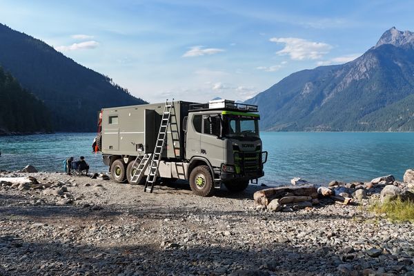 2025-12-22 Scania Big Shrek-09