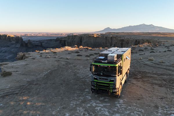 2025-12-22 Scania Big Shrek-12