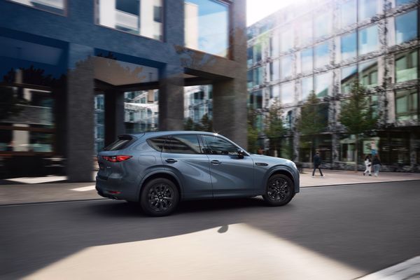 2026_mazda_cx-60_pg_act_2_lowres