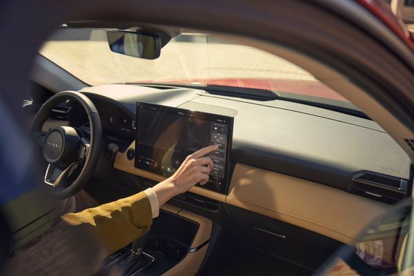 mazda_cx-5_global_src_int_22_center-display