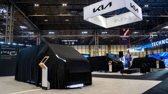 kia-cv-show-european-debut-digital-1920x1080-2