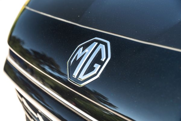 MG logo