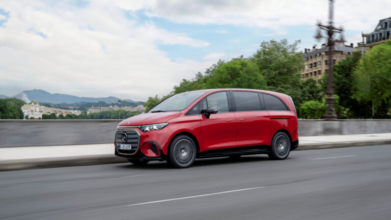 The all-new electric Mercedes-Benz VLE