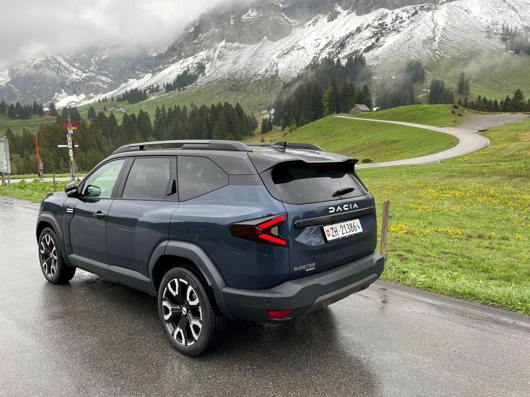 Dacia Bigster Extreme Hybrid 155