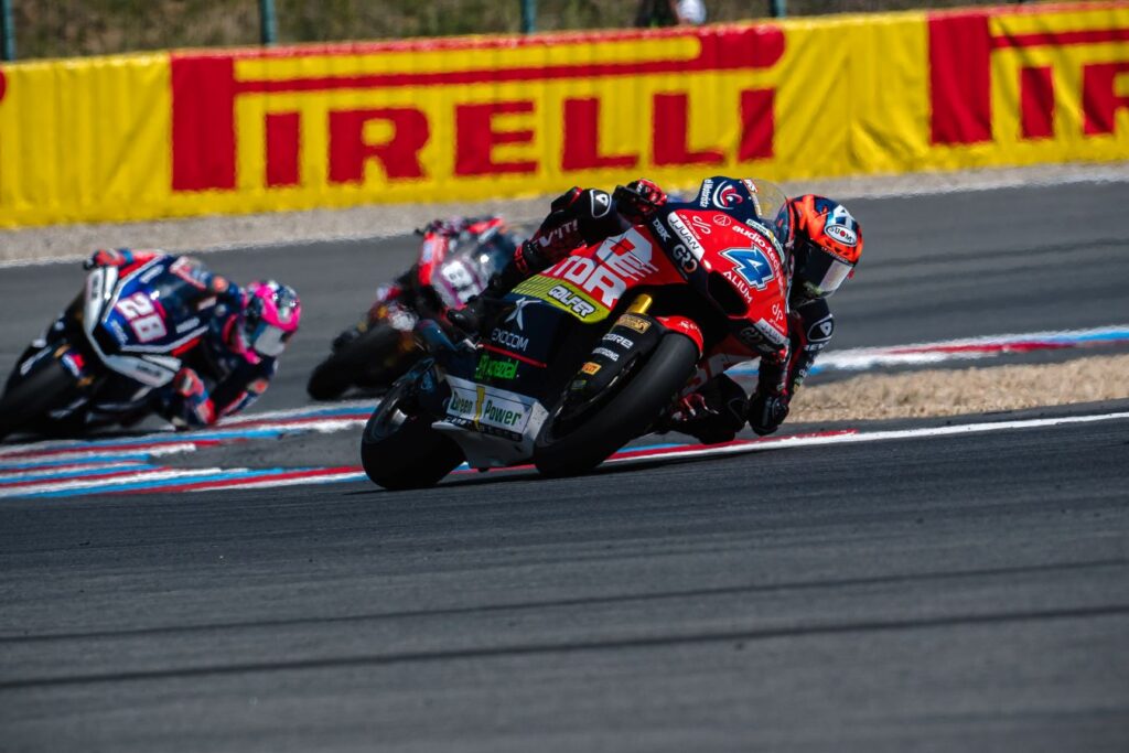 Ivan Ortola (Kalex) wins Moto2 at Brno 2026