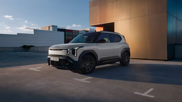 Kia EV2 black line front