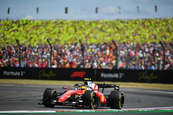 lewis-hamilton-scuderia-ferrari-sf-26