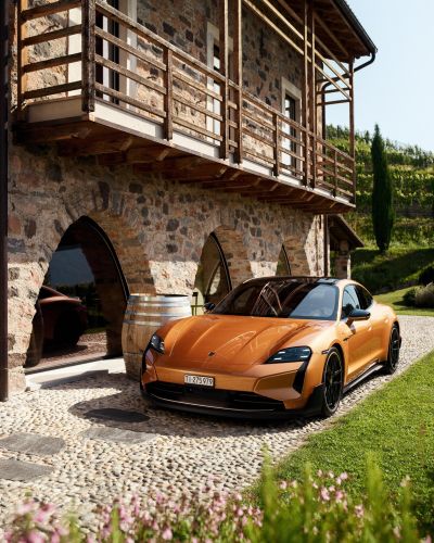 Porsche Taycan Turbo GT Sonderwunsch – one off customization for a Swiss client, 2026