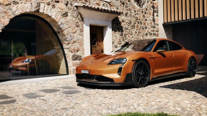 Porsche Taycan Turbo GT Sonderwunsch – one off customization for a Swiss client, 2026