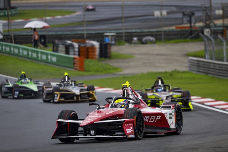E-PRIX SHANGHAI 2026 - Oliver Rowland
