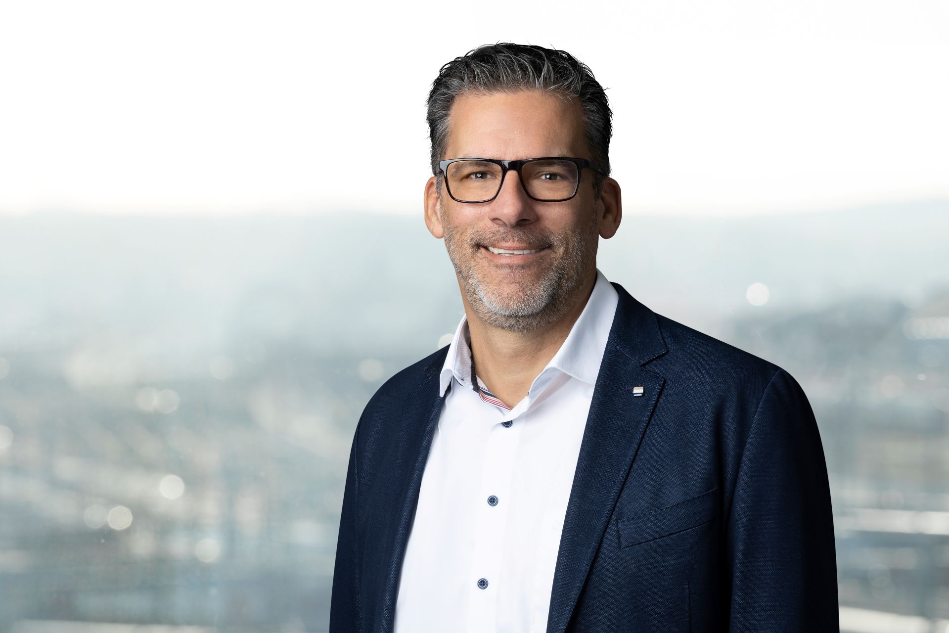 Martin-Kessler - CEO AVIA VOLT