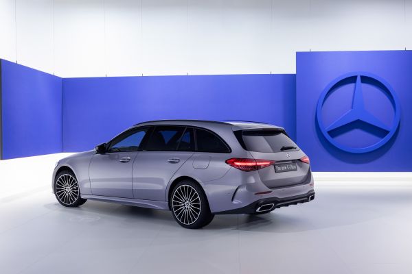 Mercedes-Benz C-Class Estate, model year 2026.