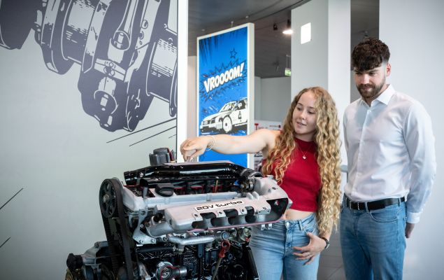 Audi's five-cylinder engines have had a significant impact on the brand's recent history with the four rings. Audi Tradition celebrates the anniversary of the cult engine with the special exhibition „1-2-4-5-3: 50 years of the Audi five-cylinder engine“ at the Audi museum mobile (1. August 2026 to February 28, 2027).