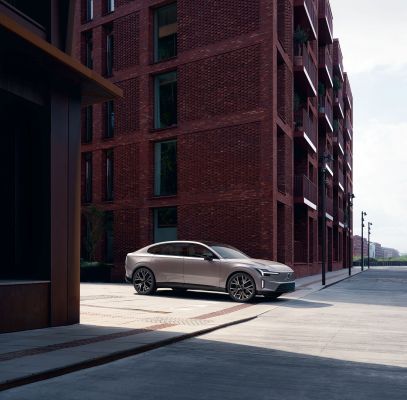 New-Safety-Coach-app-helps-Volvo-drivers-build-safer-habits-and-lower-insurance-rates