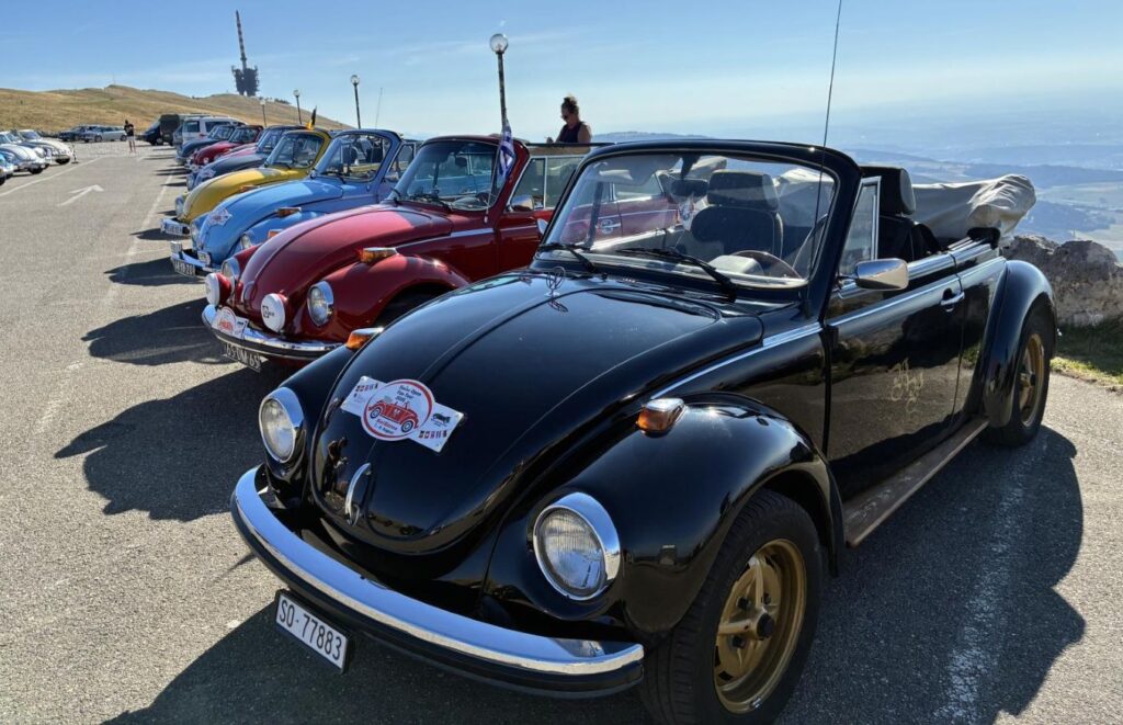 INTERNATIONALES VOLKSWAGEN KAFER CABRIOLET TREFFEN IN BIEL