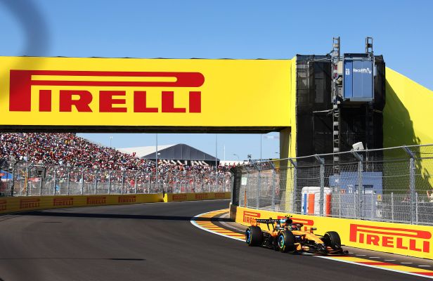 Lando Norris Mclaren MCL40