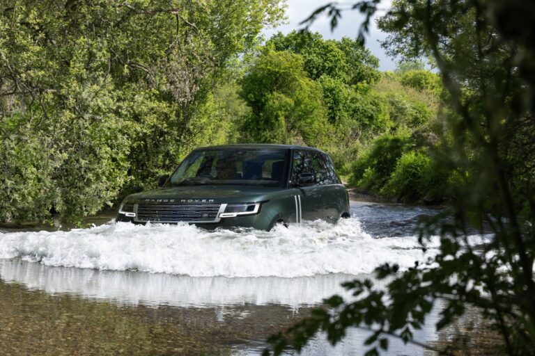 RANGE ROVER ELECTRIC WADING