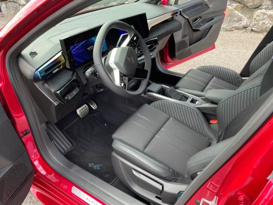 Renault Clio 6 esprit Alpine full hybrid E Tech 160