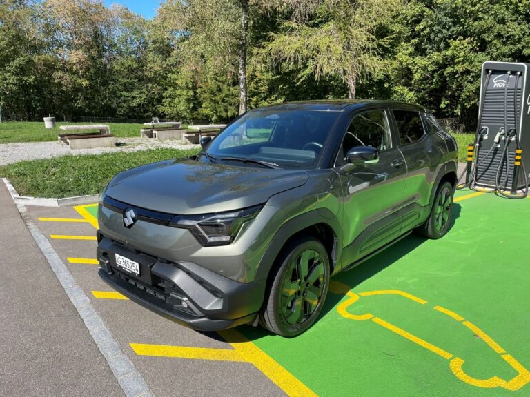 Suzuki eVITARA.