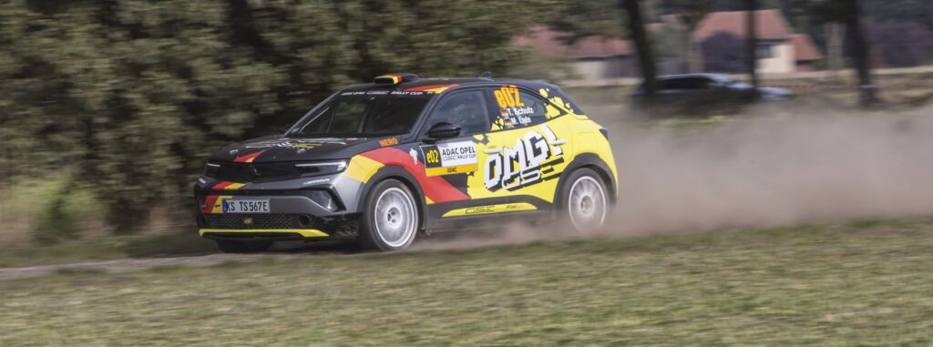 Schulz - Lade winners in the ADAC Rallye Stemweder Berg.