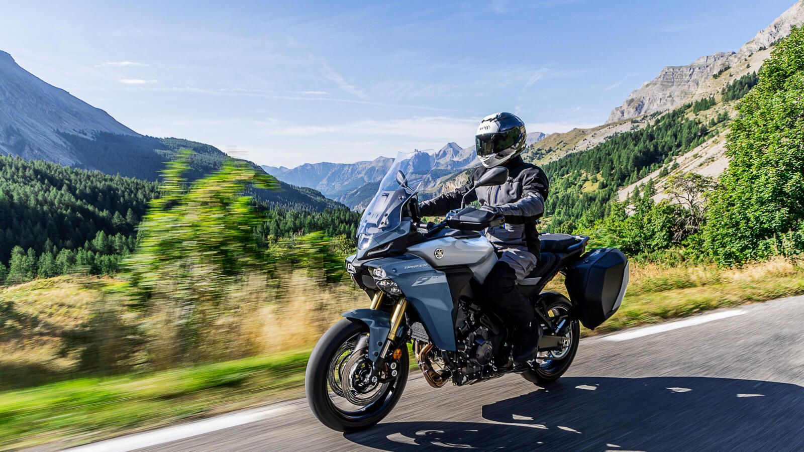 2027 YAMAHA MT-09 TR.