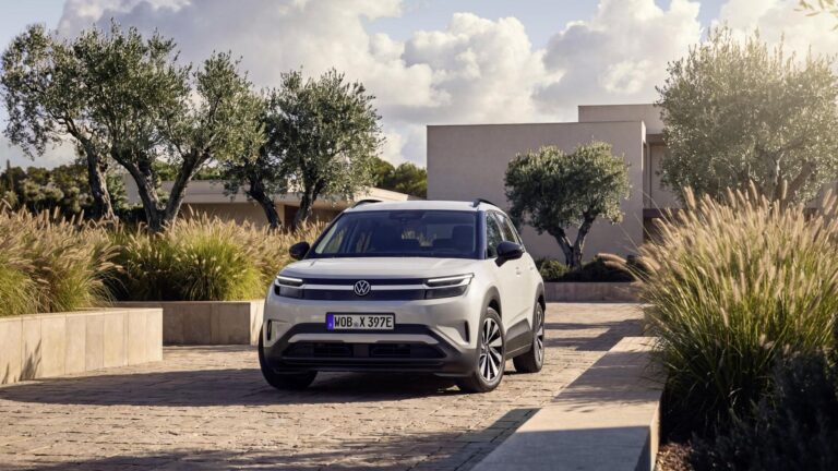 ID. Cross 37 kWh.