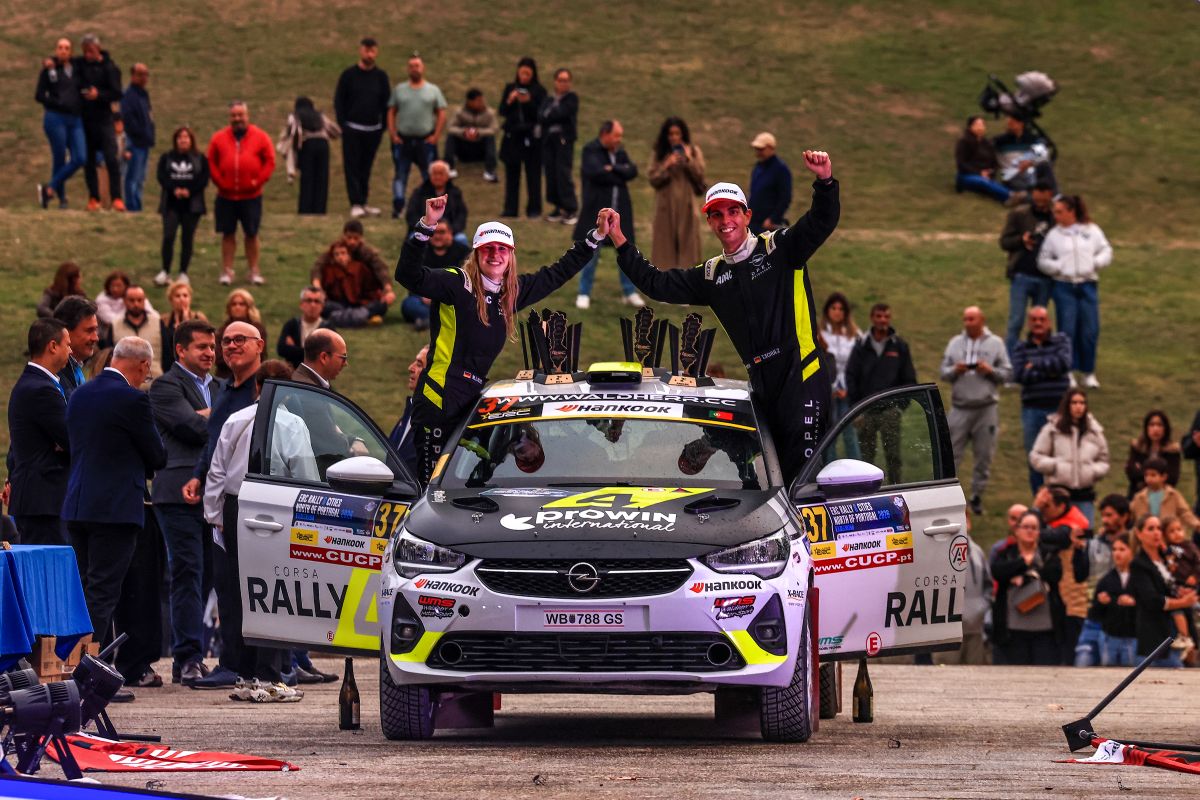 Timo Schulz with co-driver Maresa Lade.