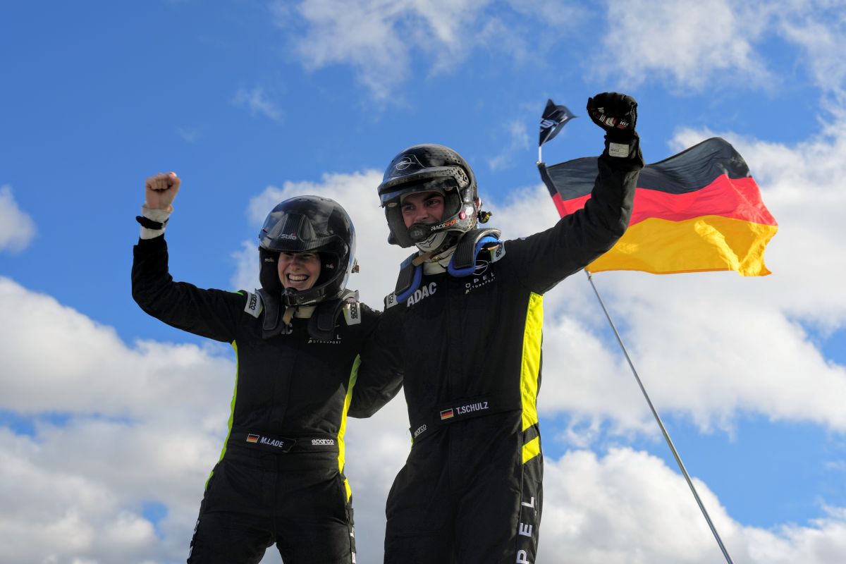 Timo Schulz with co-driver Maresa Lade.