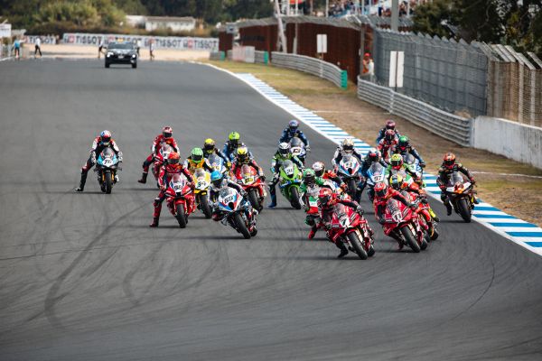 WorldSBK race2 start