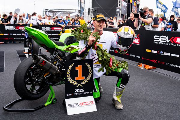 Xavi Artigas Kawasaki, World Sportbike Champion 2026